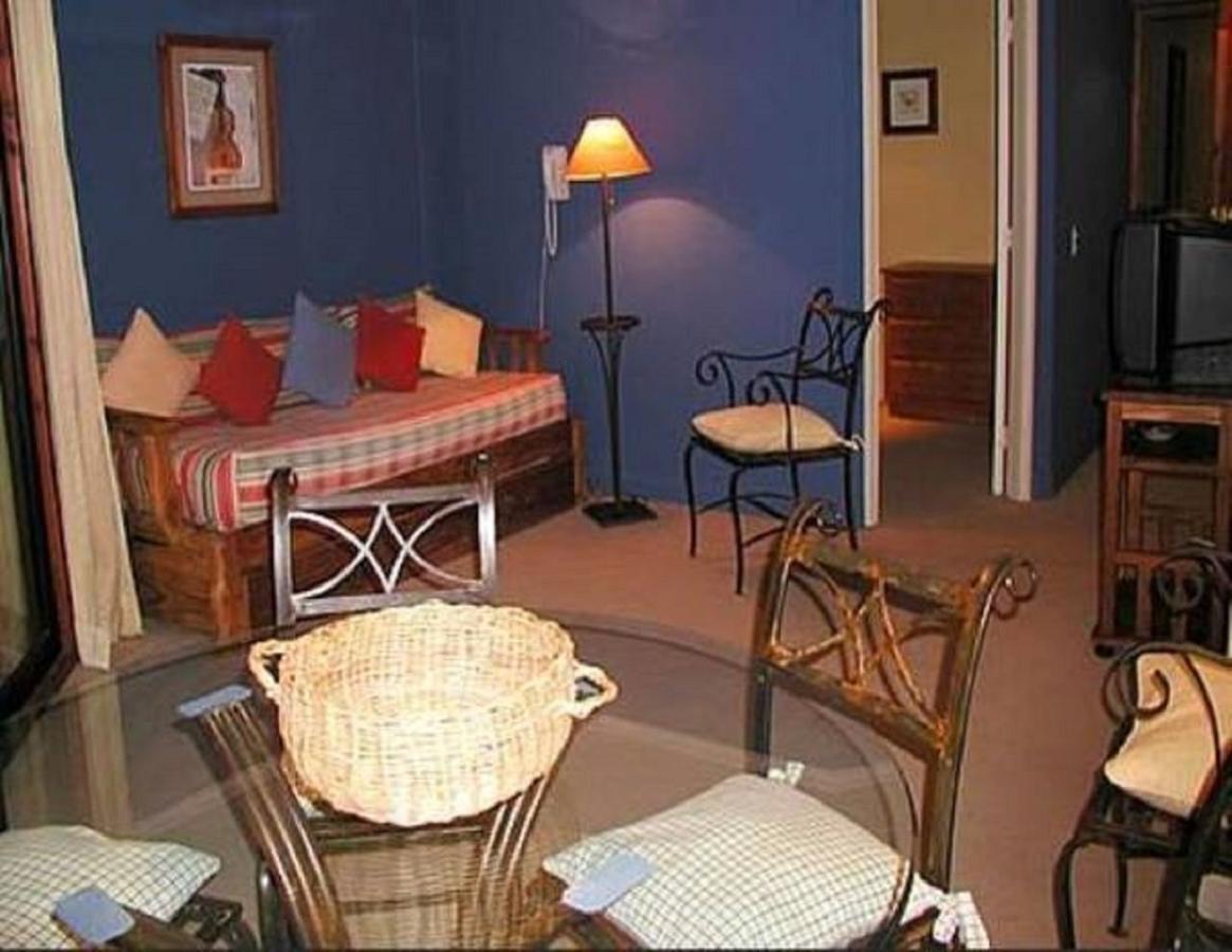 Hotel Del Volcan ปูกอน ภายนอก รูปภาพ